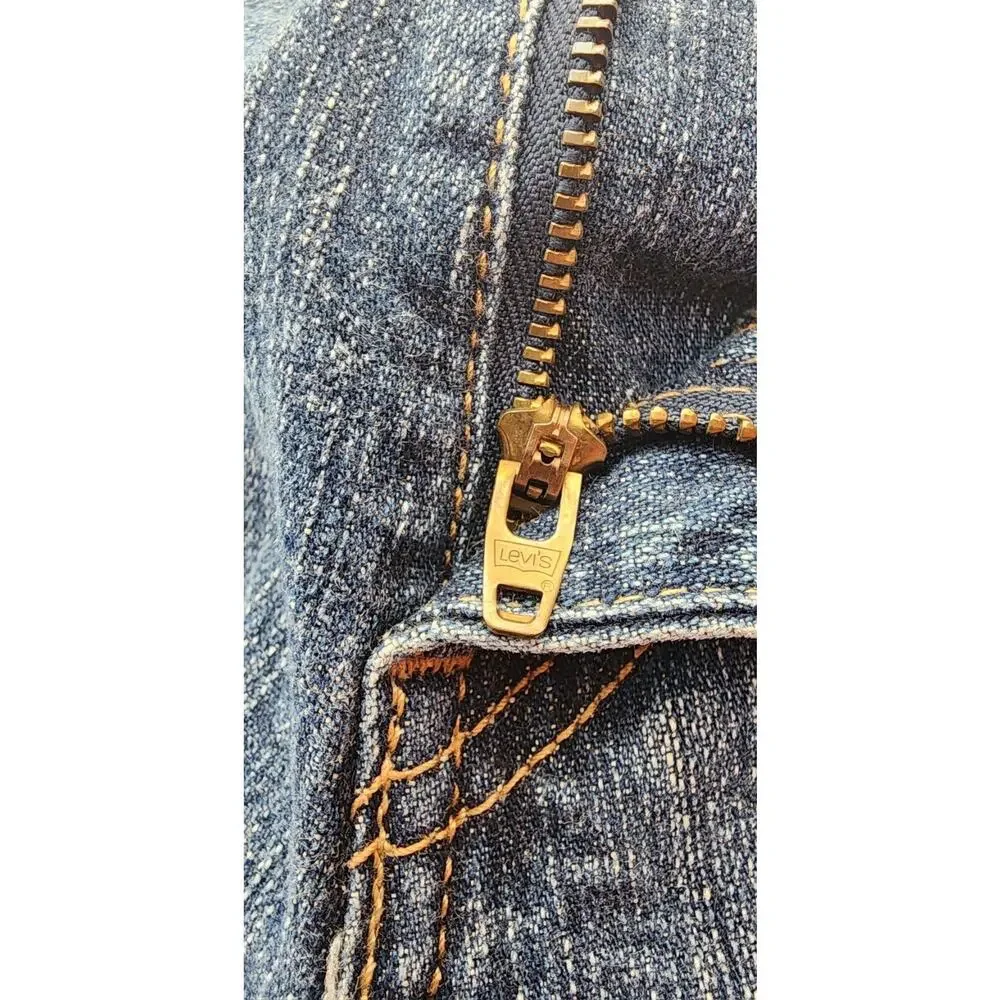 Levis Jeans Womens 8 Blue 550 Relaxed Boot Cut Mid Waist Mom Denim Pants Y2K 07 - Picture 13 of 16